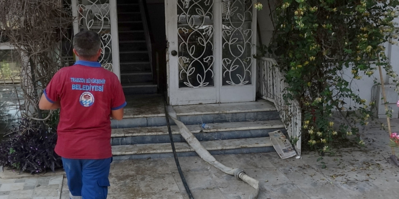 Trabzon'da sel temizliği yapan belediye işçileri gazdan zehirlendi