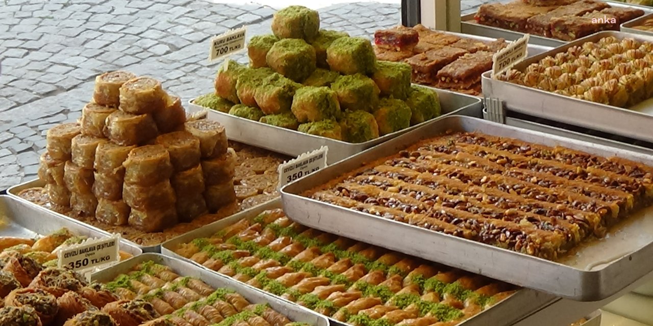 Baklavacıların yüzü bu bayram da gülmedi: 'Vatandaşta para yok'