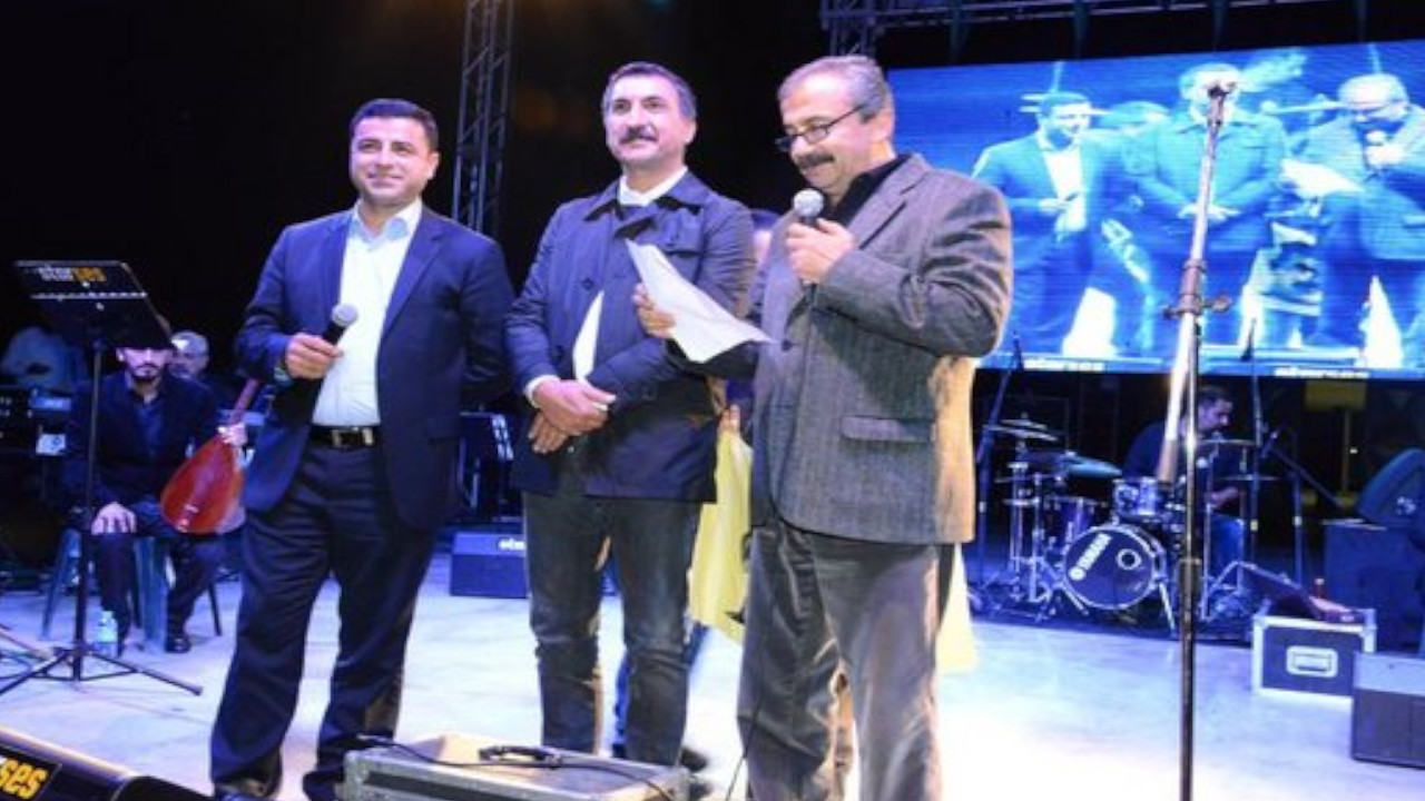 Sırrı Süreyya Önder anısına Demirtaş ve Tunç'tan şarkı
