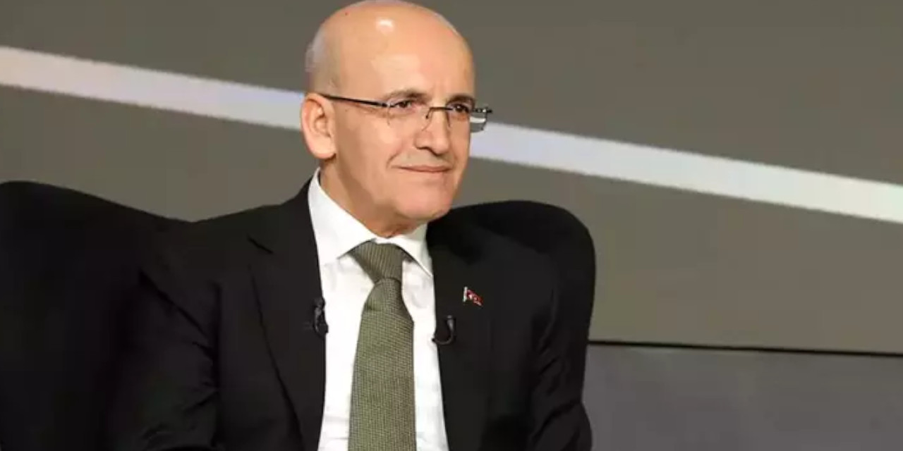 Mehmet Şimşek'ten yıl sonu enflasyon  hedefi: 20'li rakamlarda bitecek