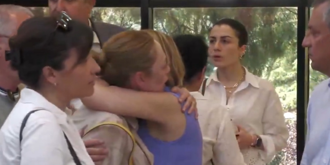 Demet Evgar'dan Ferdi Zeyrek için taziye ziyareti