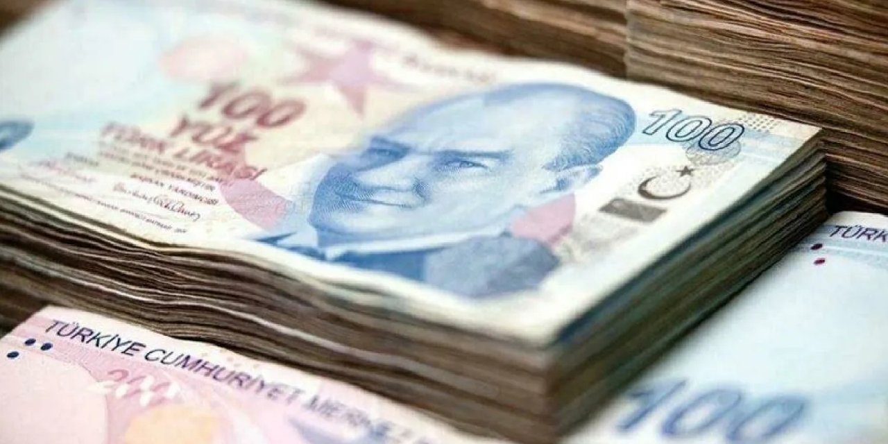 Para parayı çekiyor: Mevduat faizinden aylık 100 bin TL üzeri kazanmak için kaç paraya ihtiyaç var?