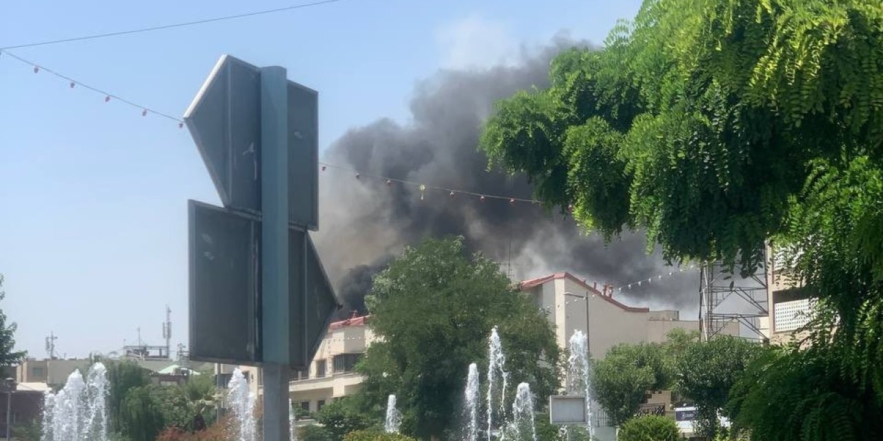 Tahran'da patlama sesleri: 'İsrail, İran'ın nükleer programını hedef almaya devam edecek'