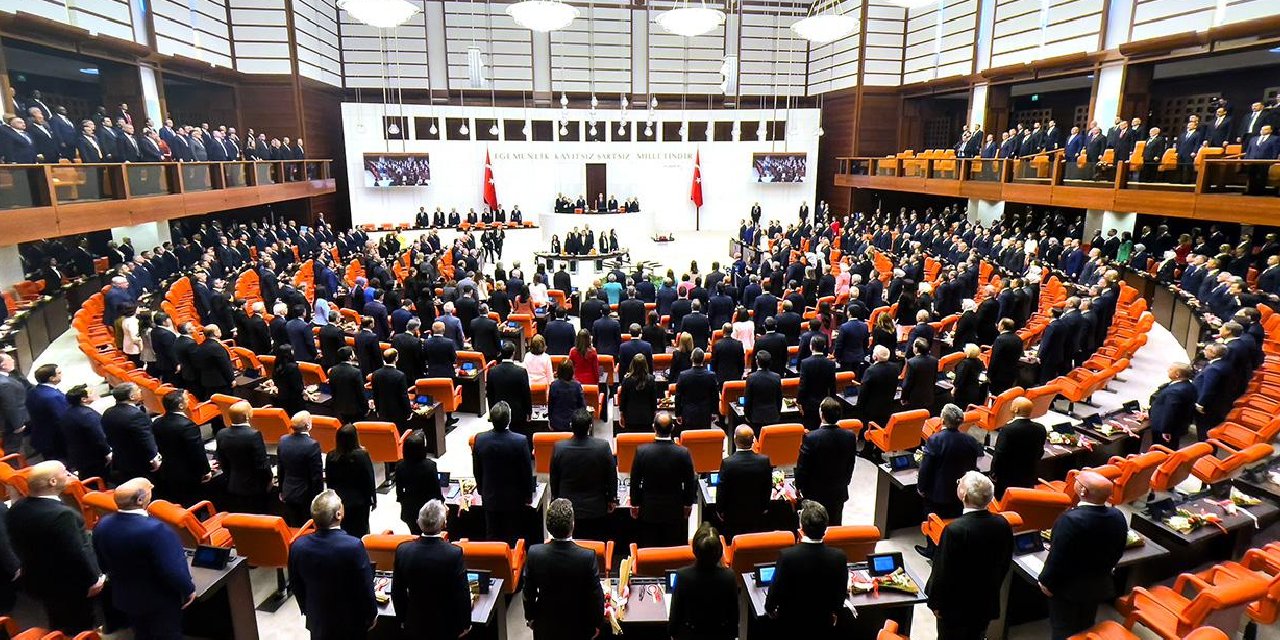 İddia: AKP anayasa değişikliği için bazı partilerin vekilleriyle temas kuracak
