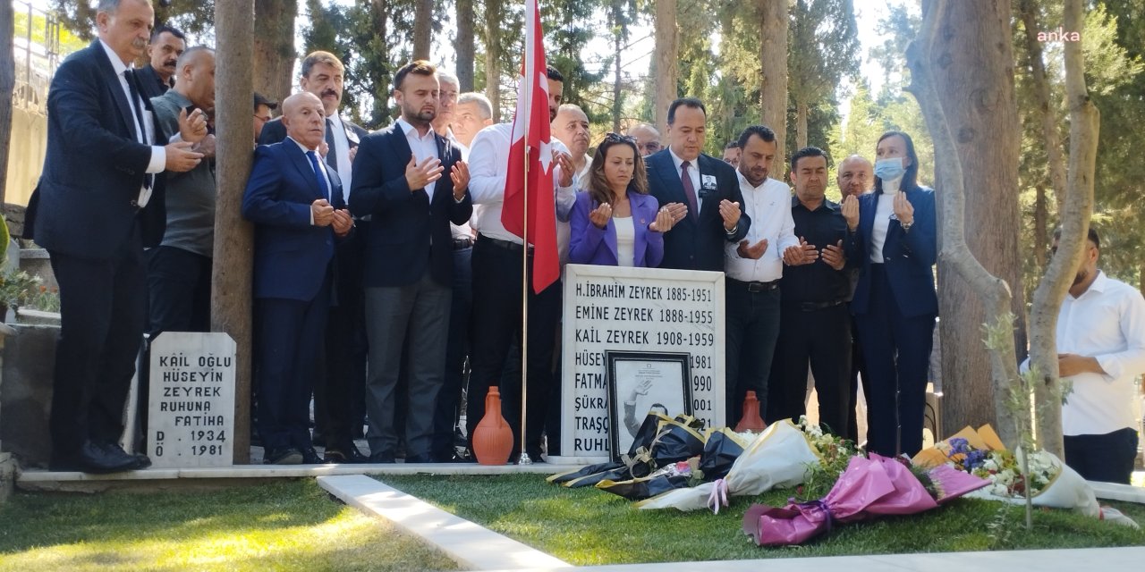 Manisa Belediye Başkanı seçilen Dutlulu'dan Zeyrek’in mezarına ziyaret