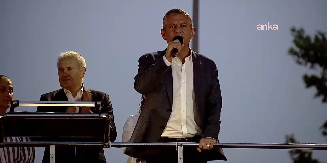 Özgür Özel: Direnişimizi göstermeyenleri millet yanında istemiyor