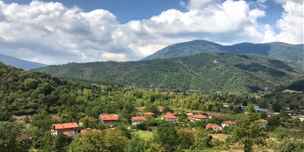 Karabük'te imar planı tartışması: Cumhur İttifakı partileri karşı karşıya geldi