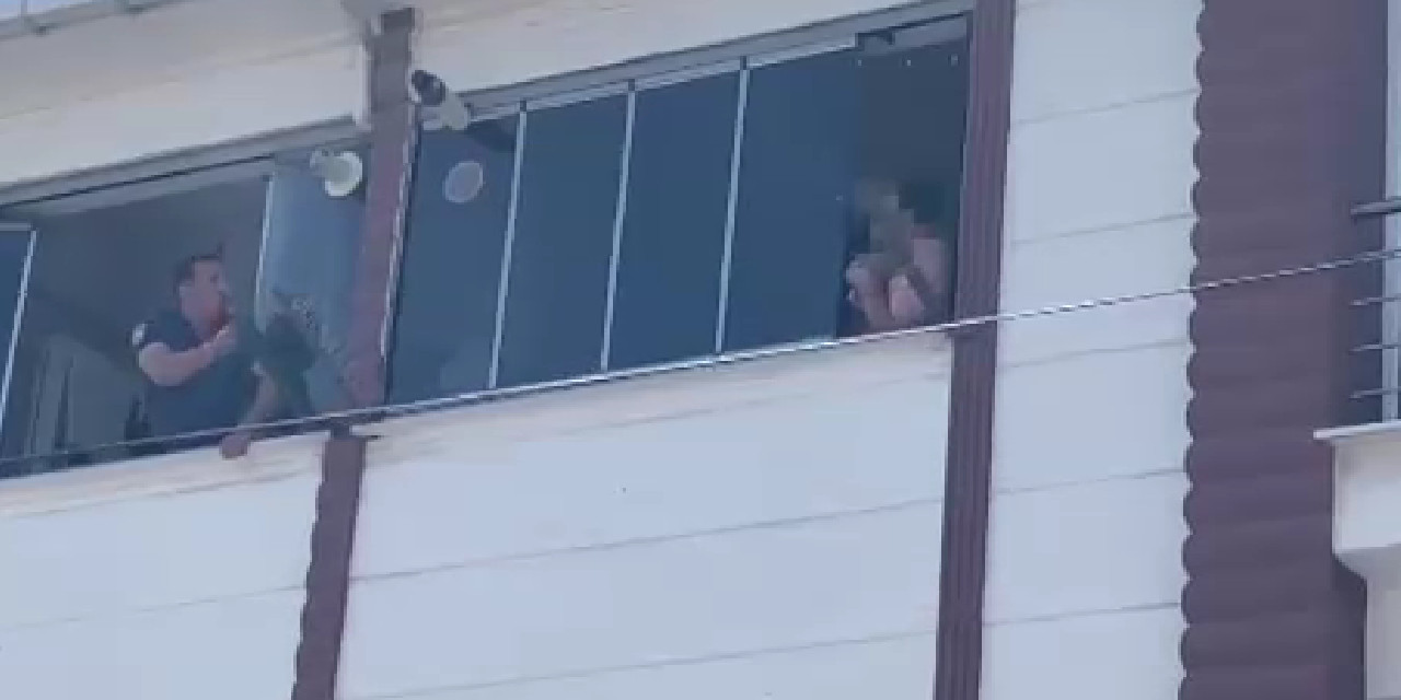 Bebeğini 3. kattan atmaya çalıştı