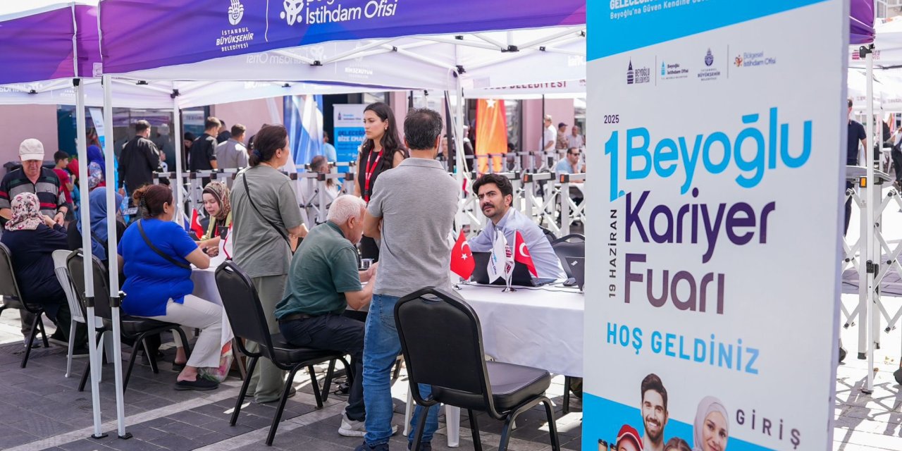 Beyoğlu Kariyer Fuarı, işverenle iş arayanları buluşturdu