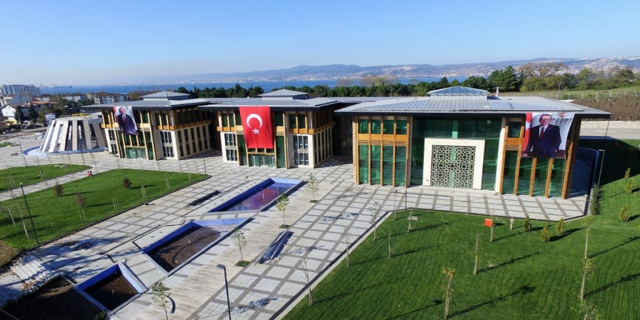 Başiskele Belediyesi'nde imza soruşturması: 5 kişi görevden uzaklaştırıldı