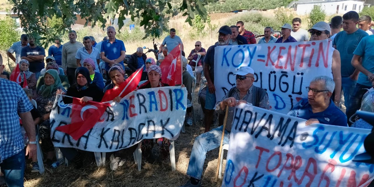 Burhaniye’de belediyenin kompostaj tesisi ısrarı: Köylüler direnişe başladı