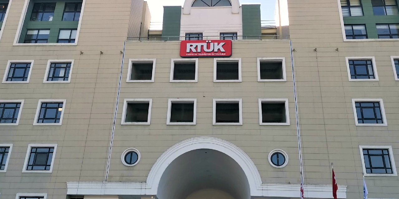 RTÜK'ten Halk TV'ye 'karartma' kararı: 10 gün yayın durdurma cezası