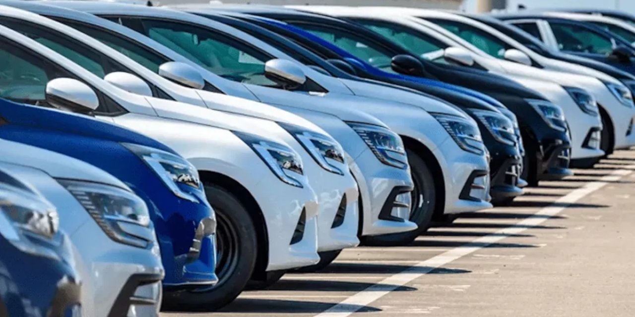 İkinci el otomobilde '6 ay-6 bin km' ve ilan kısıtlaması 6 ay daha uzatıldı