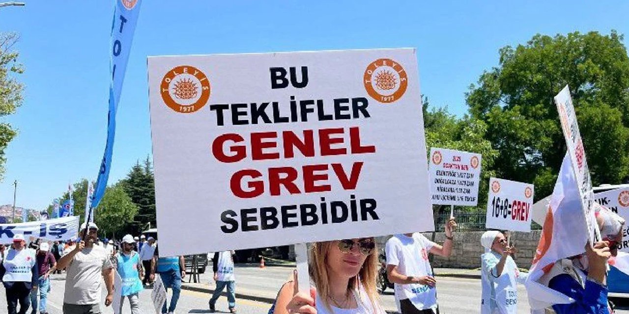 Kamu işçisine ikinci zam teklifi yapıldı sendika 'Teklifin anlamı yok' dedi