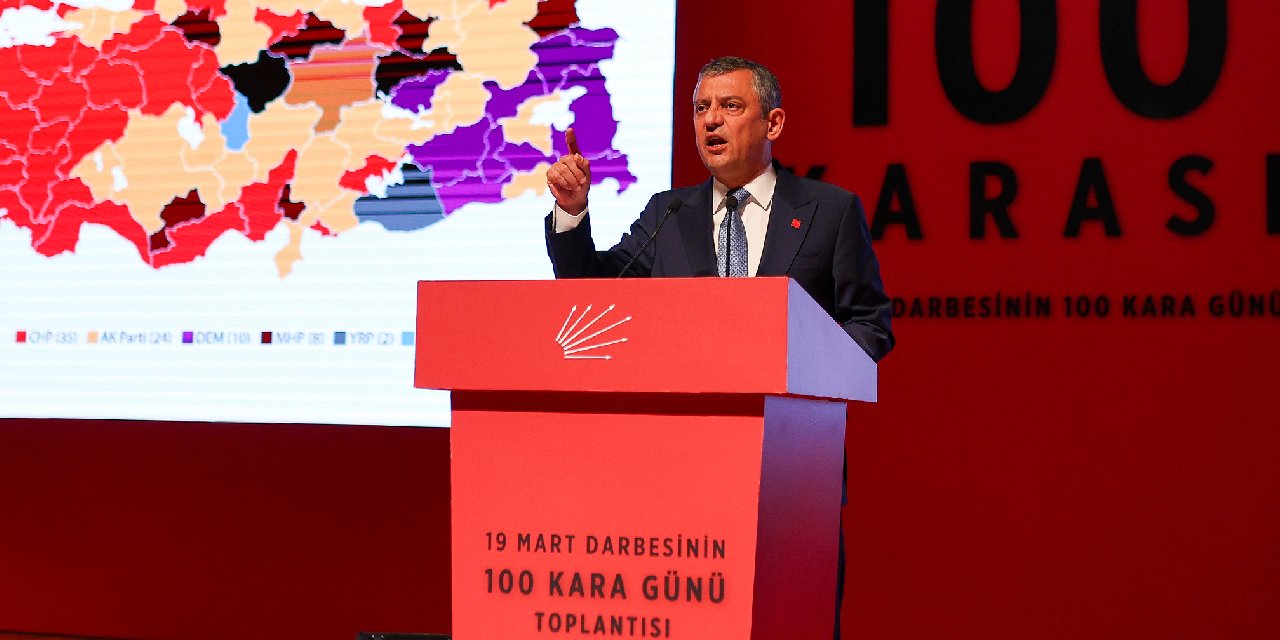 Özel'den LeMan dergisine destek: Yapılmamış bir saygısızlık üzerinden lince sessiz kalmam