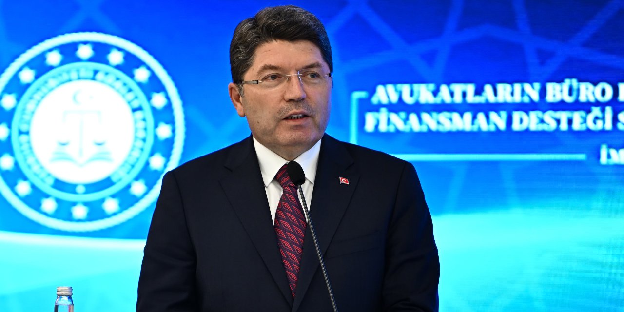 Bakan Tunç: Genç avukatlar 6 ay ödemesiz kredi koşullarından yararlanacak