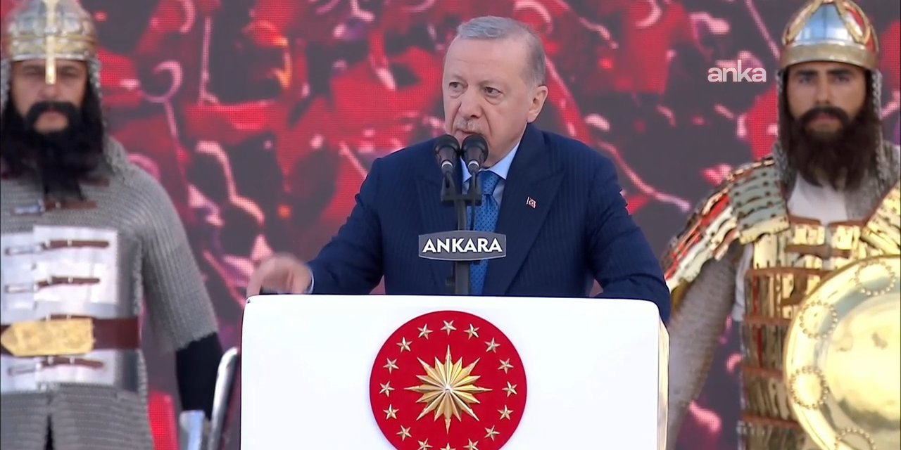 Erdoğan: Halen FETÖ virüsünü bünyeden tamamen söküp atamadık