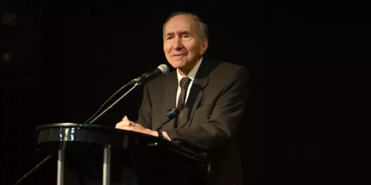 CHP eski Genel Başkanı ve gazeteci Altan Öymen hayatını kaybetti