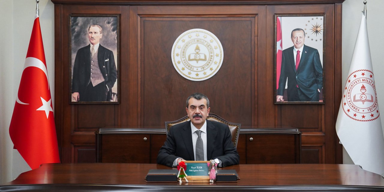 Milli Eğitim Bakanlığı'ndan AKP'li isme bir çok ihale verildiği ortaya çıktı