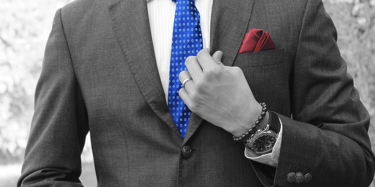 Pahalıyı Severler, Gösterişten Vazgeçmezler: İşte Lükse Düşkün 4 Burç!