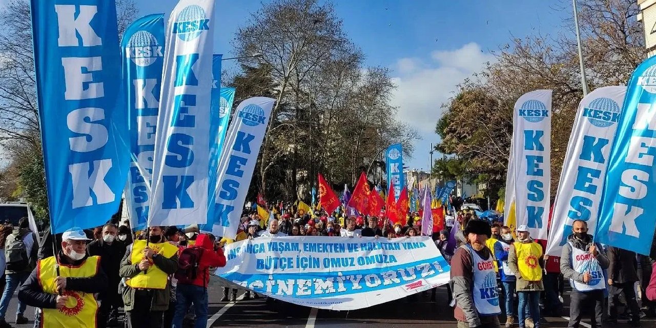 KESK tepkili: Bakan yurt dışına gidecek diye TİS süreci takvimi değişti