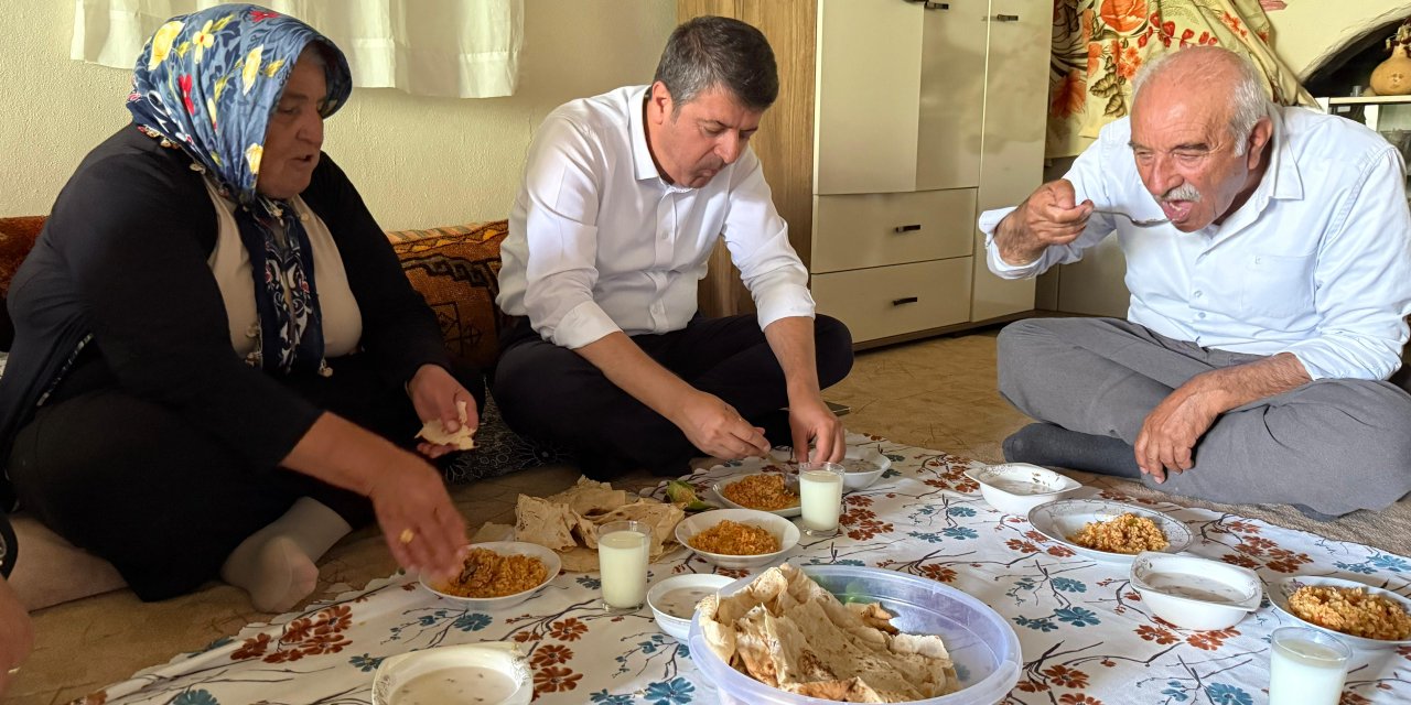 Ev hapsi kaldırılan Tutdere, anne ve babasını ziyaret etti: 'Özgürlük ve aile, hayatın en kıymetli nimetleri…'