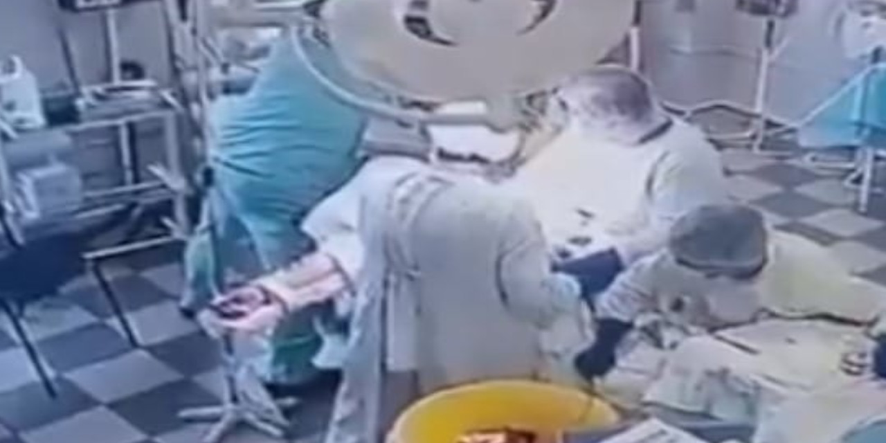 Rusya'daki 8.8'lik depreme ameliyathanede yakalandılar