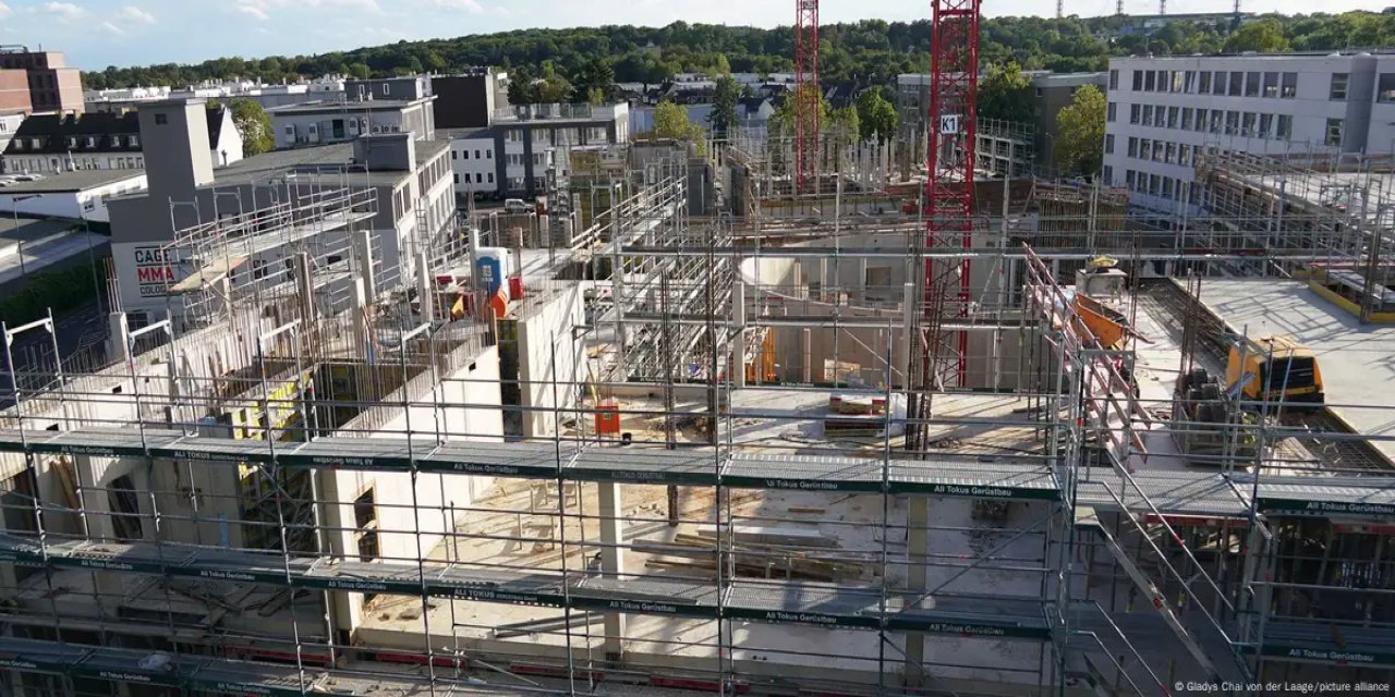 Almanya'da 'Süleymancılar' cemaatine ait caminin yıkımına karar verildi