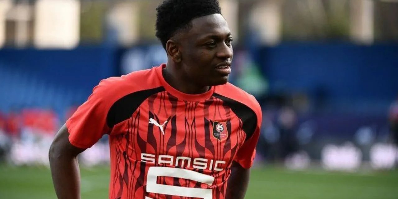 Trabzonspor, Kazeem Olaigbe'yi transfer etti