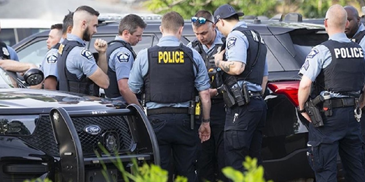 ABD'de askeri tesise silahlı saldırı: Yaralı askerler var