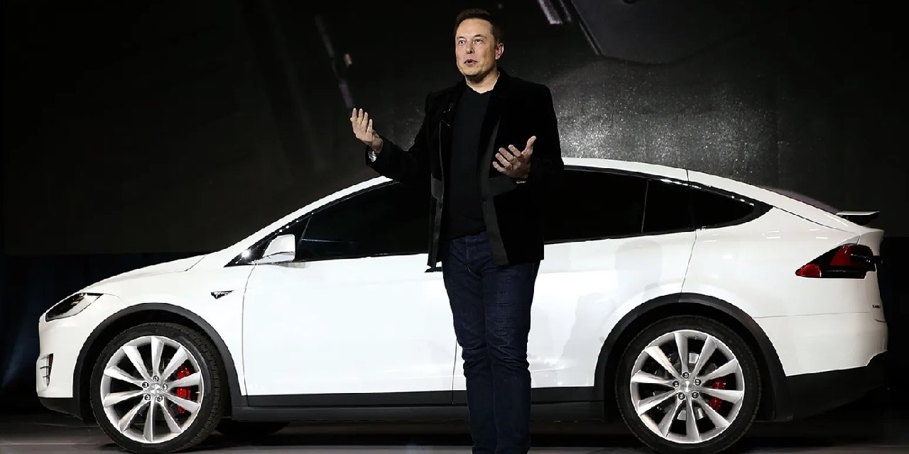 Tesla'nın patronu Elon Musk'tan radikal karar: Otonom sürüşü geliştiren ekip dağıldı