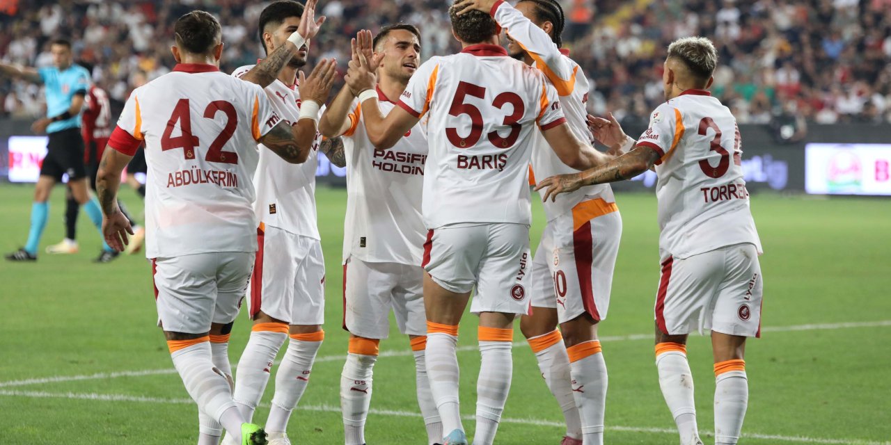 Galatasaray, Gaziantep FK’yi 3 -0 mağlup etti
