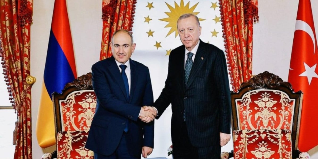 Cumhurbaşkanı Erdoğan ve Ermenistan Başbakanı Paşinyan 'barışı' görüştü
