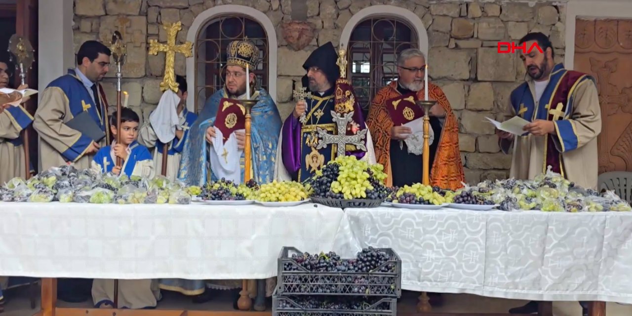 Vakıflı'da ’Meryem Ana Yortusu' ve Üzüm Bayramı kutlandı