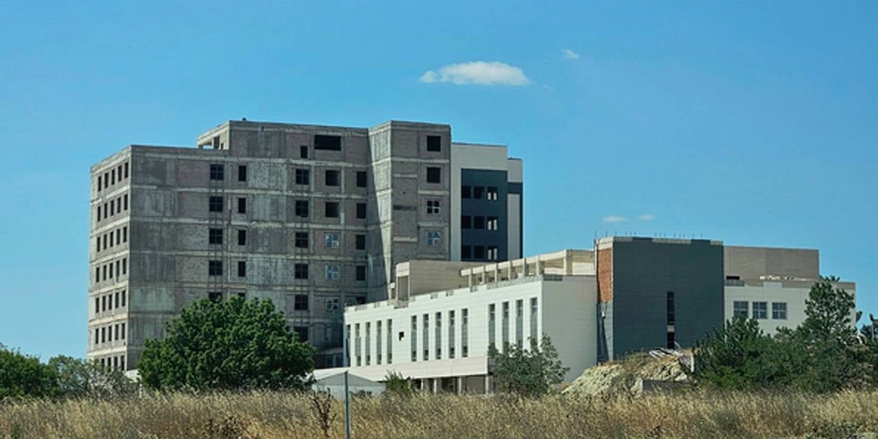 Edirne Uzunköprü Hastanesi 5 yılda tamamlanamadı, maliyet 9 kat yükseldi