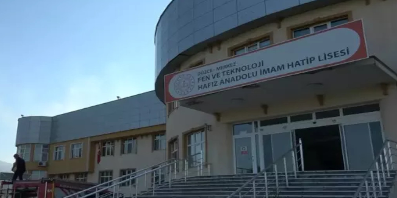 Fen liselerinin kontenjanı düşürüldü: Öğrenciler imam hatip ile özel okul kıskacında