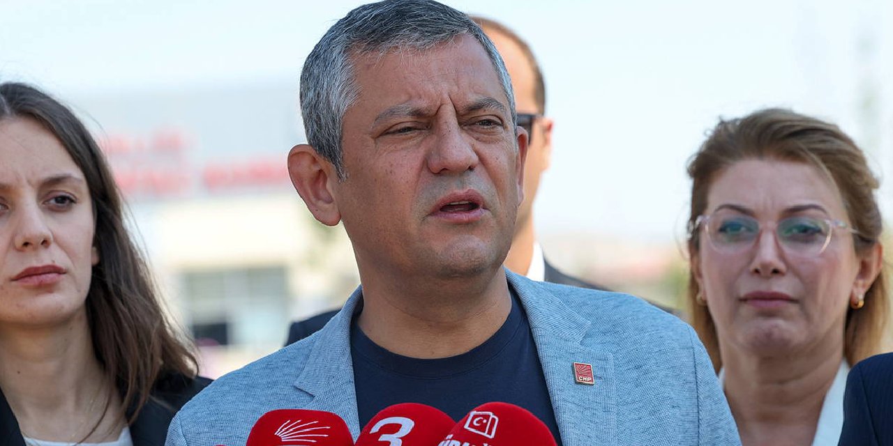 Özel, cezaevinde İpek Elif Atayman'ı ziyaret etti: 'Suçu İmamoğlu'na iftira atmamak'