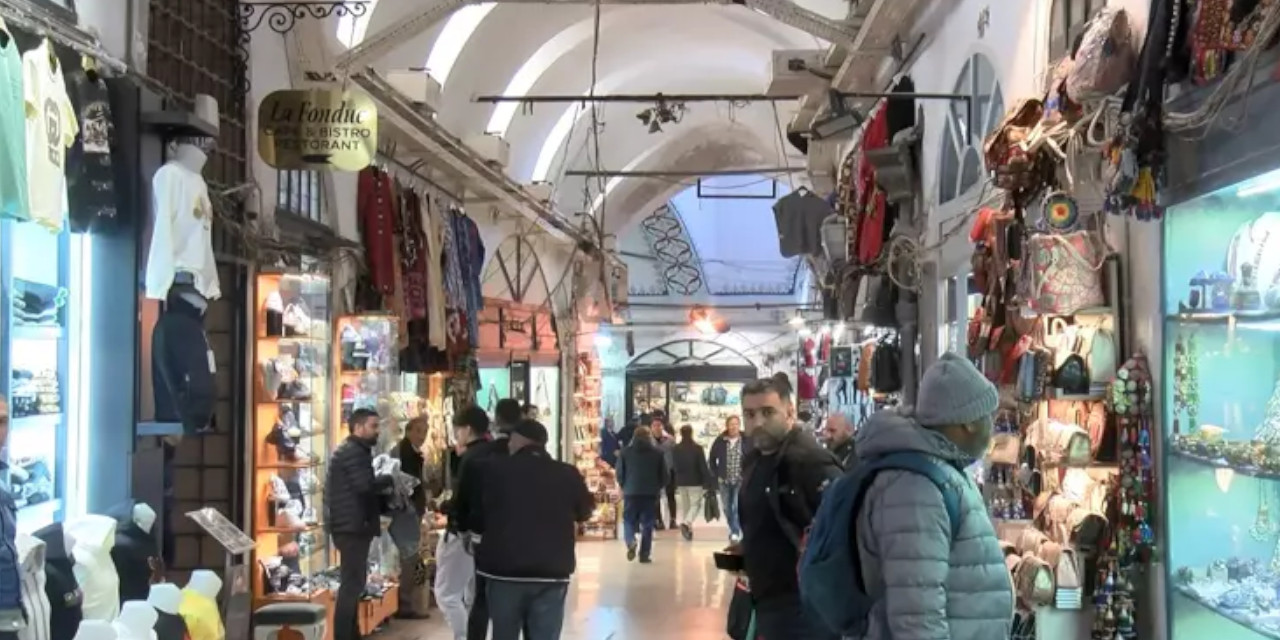 Kapalıçarşı'da kaçak pırlanta operasyonu: 40 gözaltı