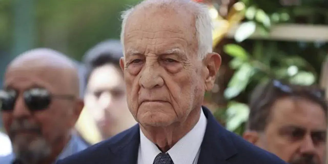 İnan Kıraç yoğun bakımda