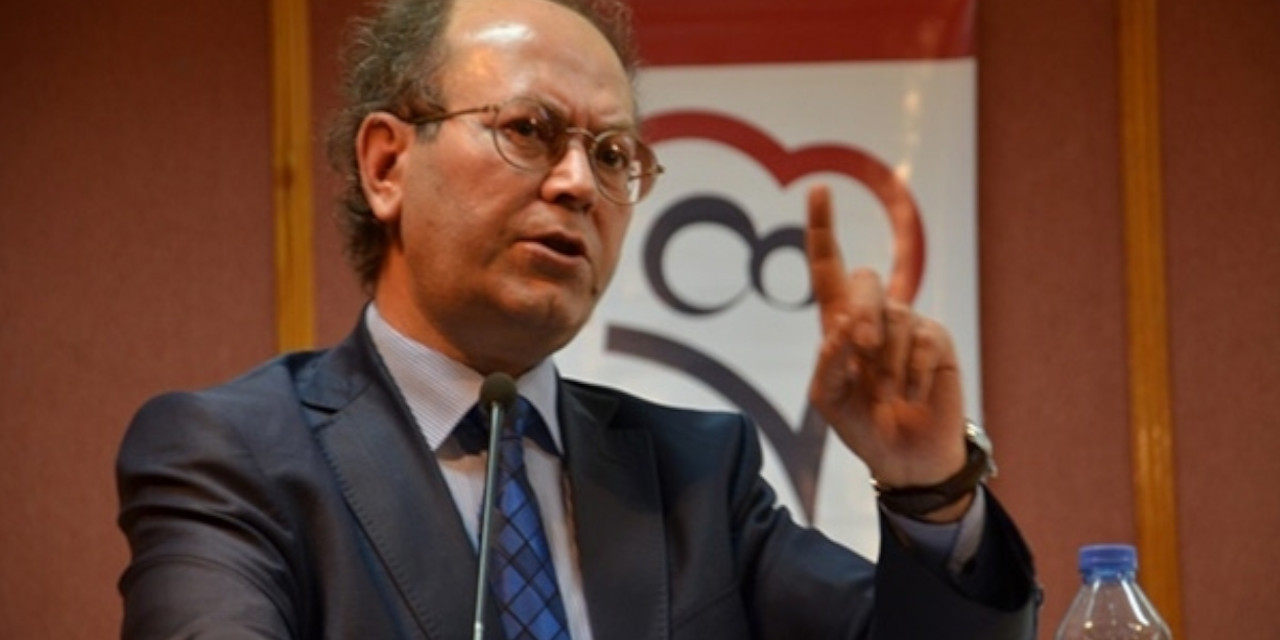 Yusuf Kaplan laikliği hedef aldı: 'Ya salaktır ya asalak'