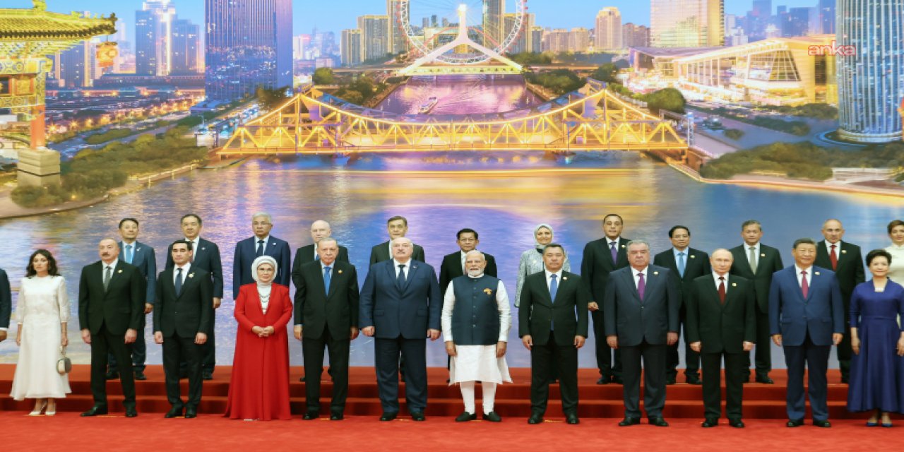 Erdoğan, Çin Devlet Başkanı Şi’nin liderler onuruna verdiği yemeğe katıldı