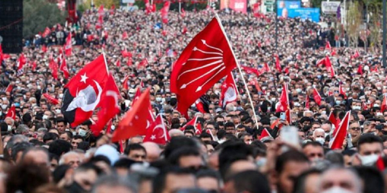 'Mutlak butlan' davasının reddine ilk tepkiler: 'Siyaset yoruldu, vatandaş yoruldu, piyasa yoruldu'