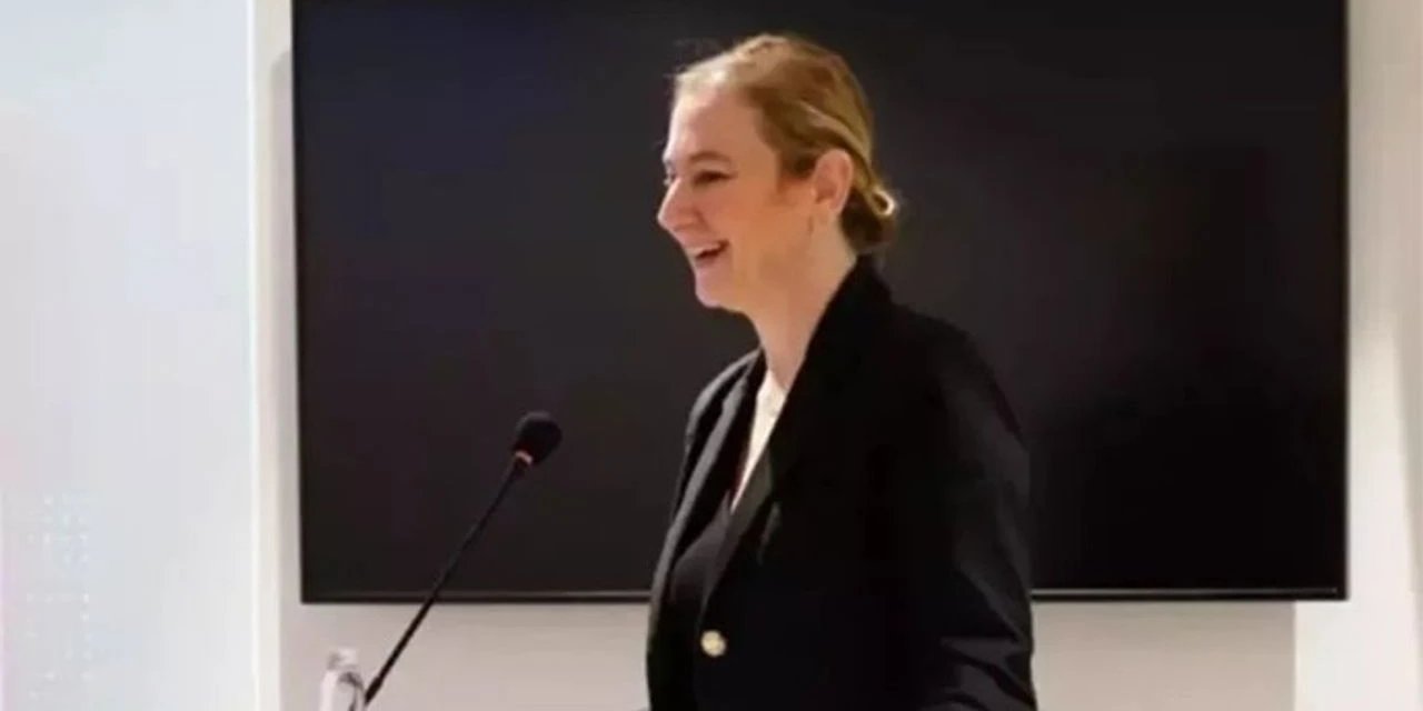 İmamoğlu ile birlikte diploması iptal edilen Galatasaray Üniversitesi profesörü emekli oldu