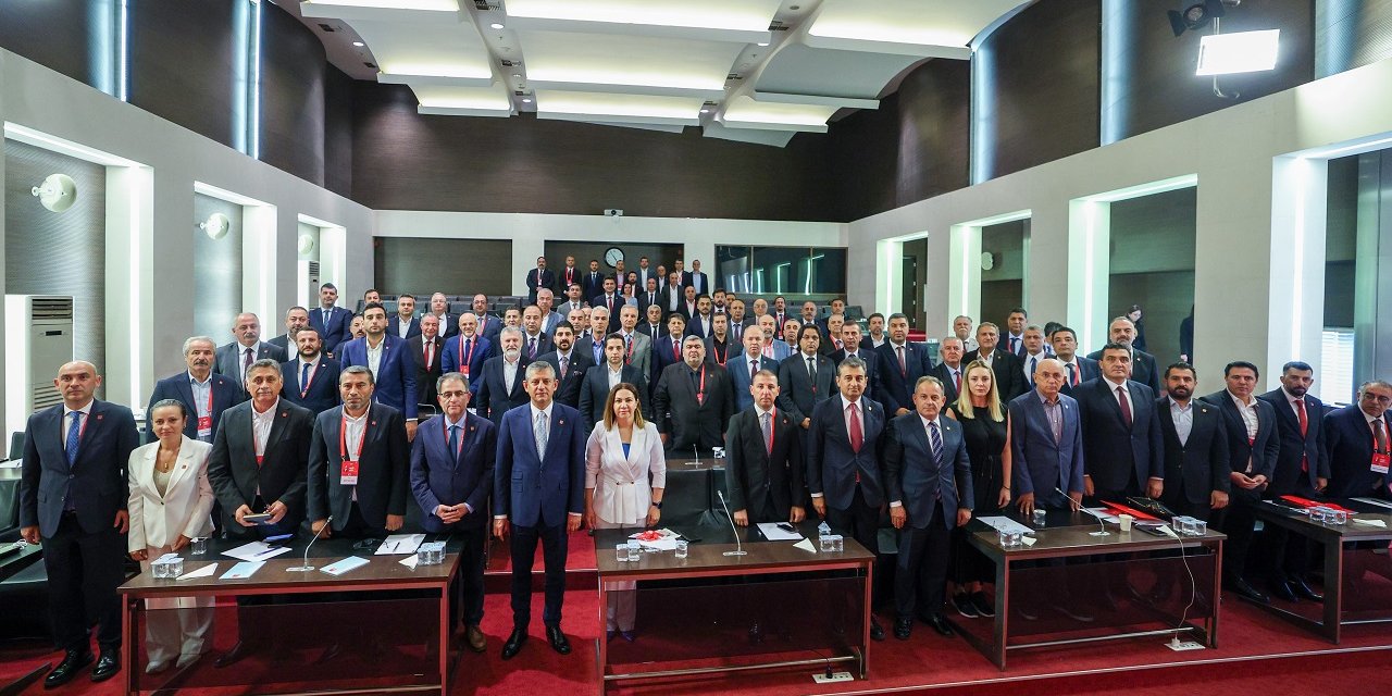 CHP'de 81 il başkanı kurultay davasını Ankara'dan takip edecek