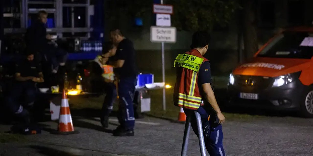 Berlin neden 60 saat karanlığa gömüldü?