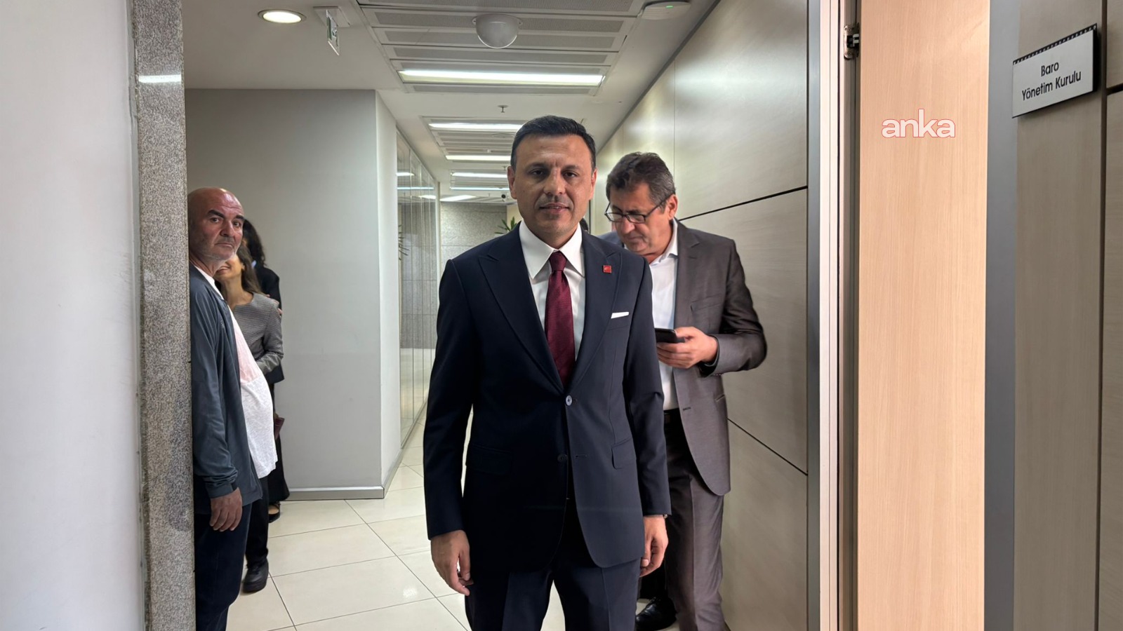 Özgür Çelik'in yargılandığı dava ertelendi