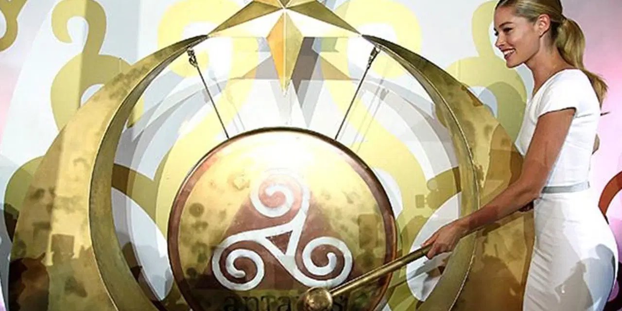 Gökçek'in 'gong' çalması için 41 milyon ödediği mankenin görüntüleri ortaya çıktı