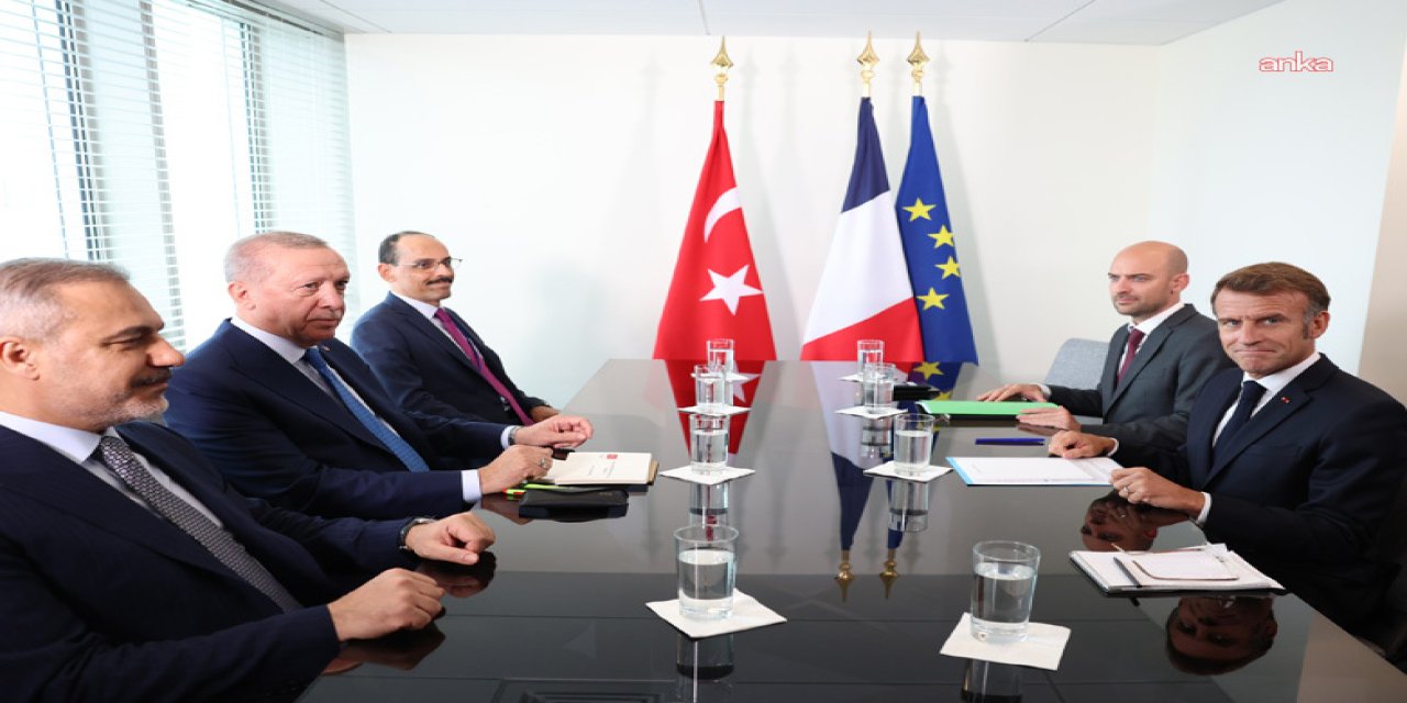 Cumhurbaşkanı Erdoğan, Fransa Cumhurbaşkanı Macron ile görüştü