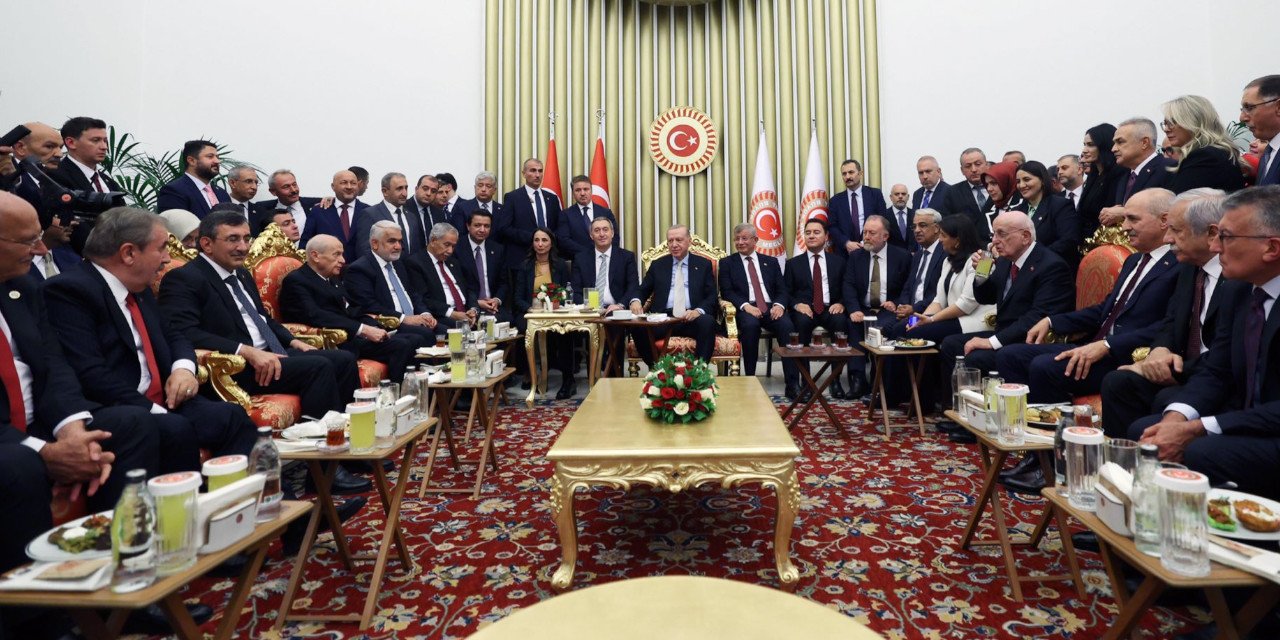 Gelecek Partisi’nden resepsiyon açıklaması: Böyle görüntüler hayra yorulmalı