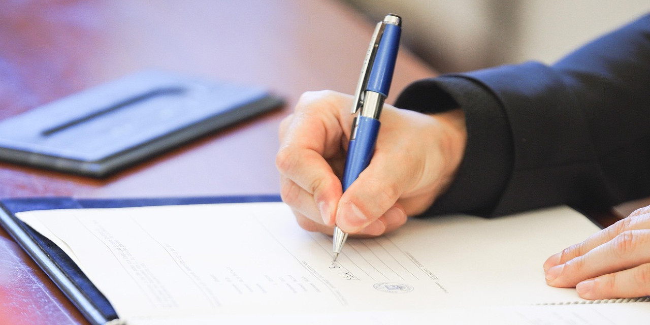 Kulis: Belediyelerin yetkileri daraltılıyor, hükümet temsilcilerinin yer aldığı komisyon geliyor